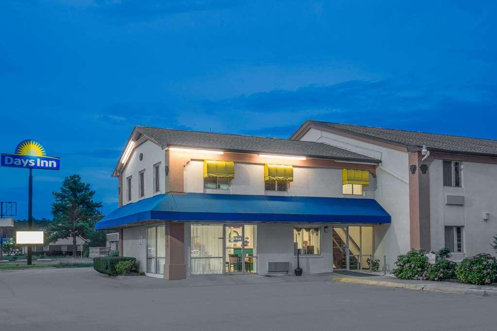 Econo Lodge Cherry Point Havelock Exterior foto